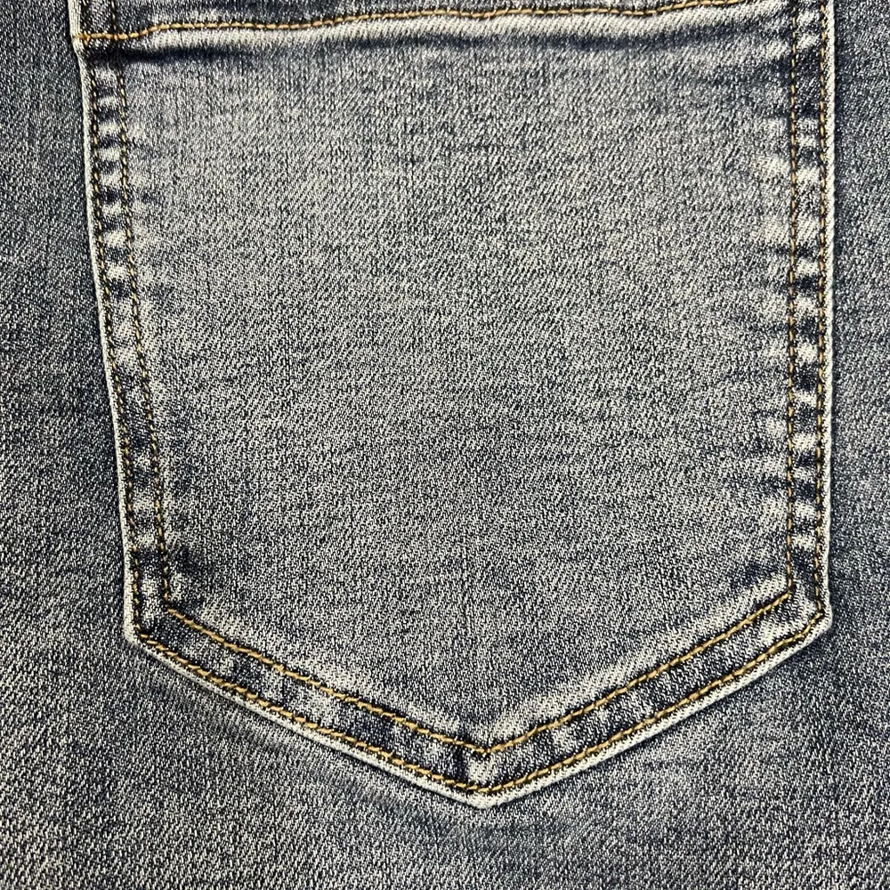 Liverpool - Christine Hi- Rise a-line fray hem shorts - Claymont - Image 11