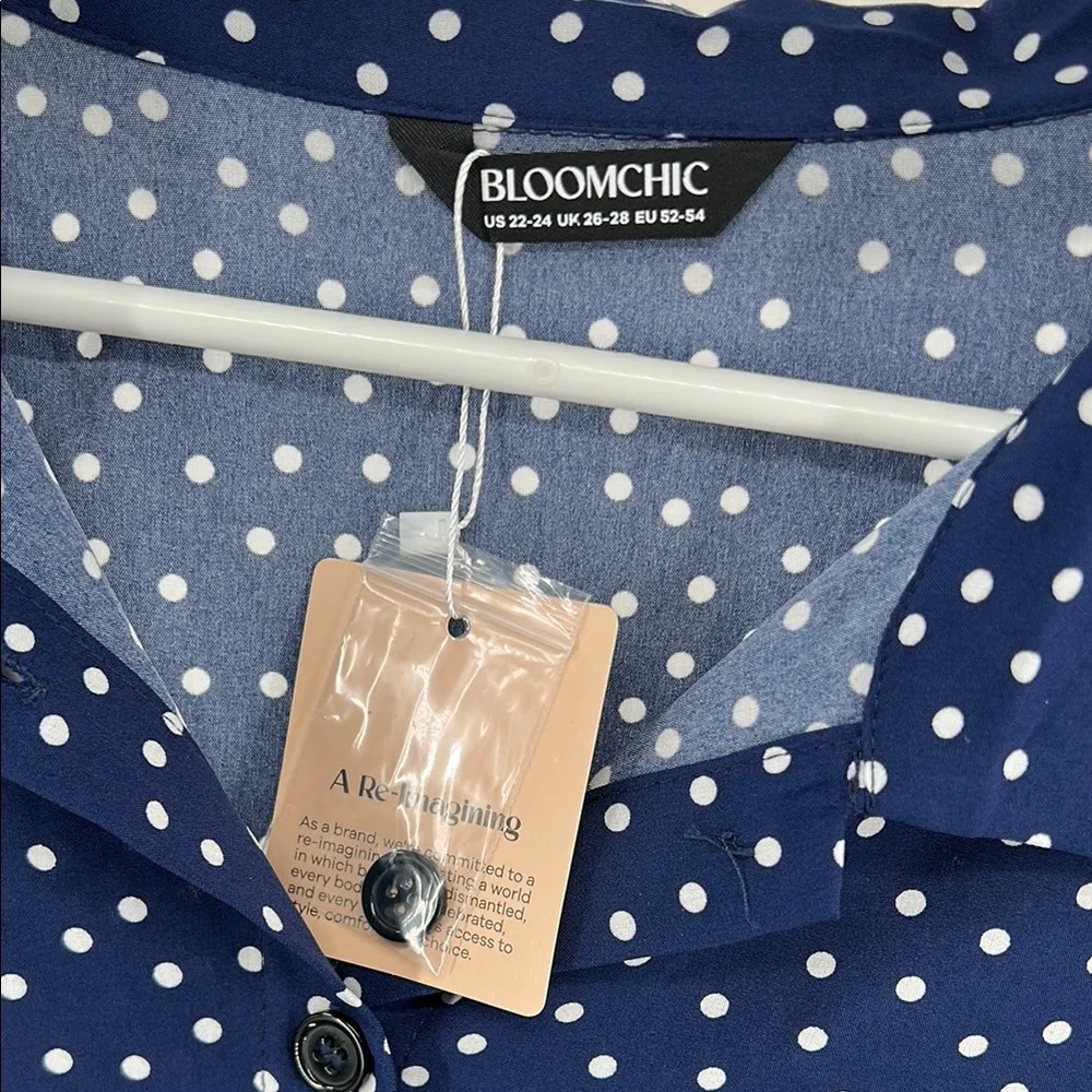 BloomChic Blue white tie waist polka dot midi shirt dress 22 3/4 sleeve plus Size undefined - Image 4