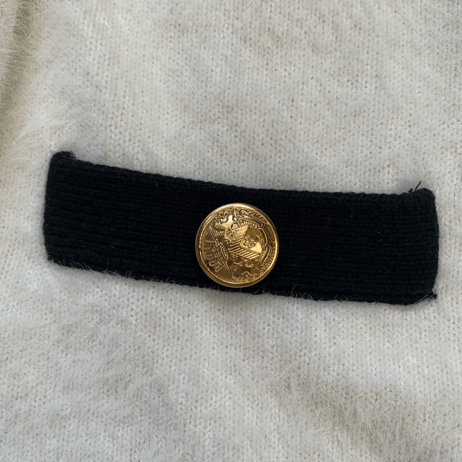 Boston Proper White Black Gold Button Colorblock V Neck Cardigan XS Fuzzy Plush - Image 9