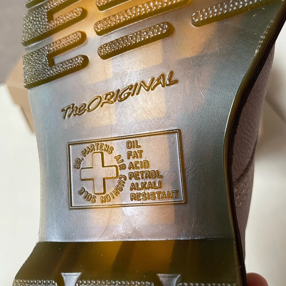 Dr. Martens 1460 Women’s Pascal Virginia Leather Boots - Image 11