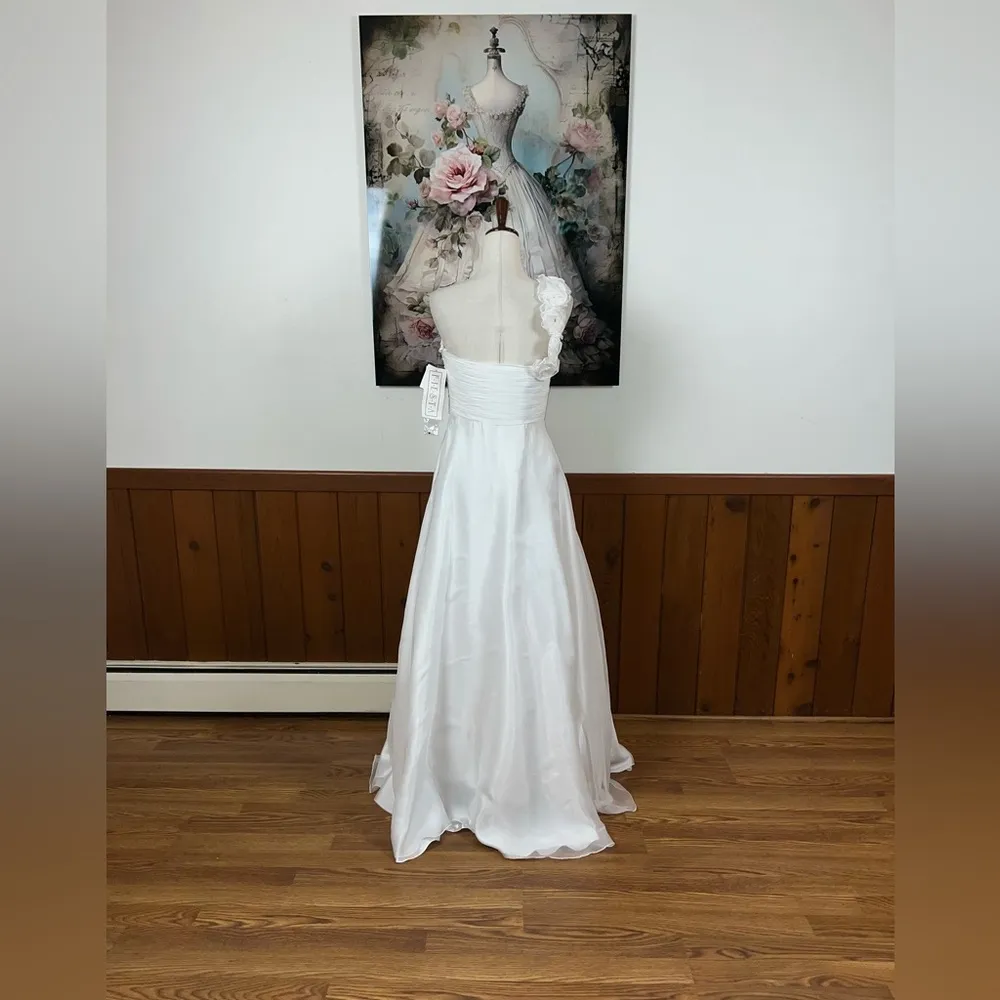 Elegant New Fiesta Organza White One - Image 5