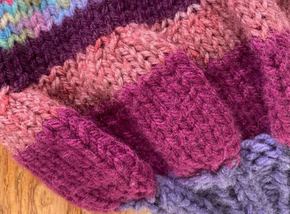 purple pink blue striped long sleeve knit cropped sweater Size M - Image 8