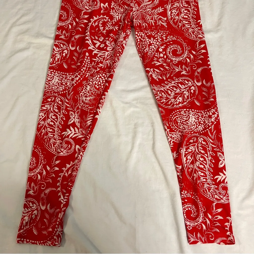 3/$15 LULA ROE Red & White Bandana Print Boho Chic Leggings, TC - Image 4