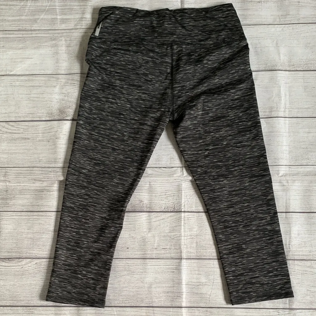 RBX Women’s Charcoal Heather Cropped Leggings Gray Size M - Image 3