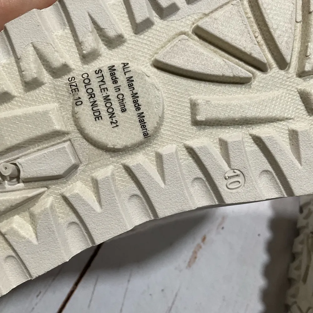 NWOT PAZZLE SLIP ON SLIPPERS PLATFORM SOLE FAUX FUR LINING BOOTIES NUDE/CREAM - Image 7