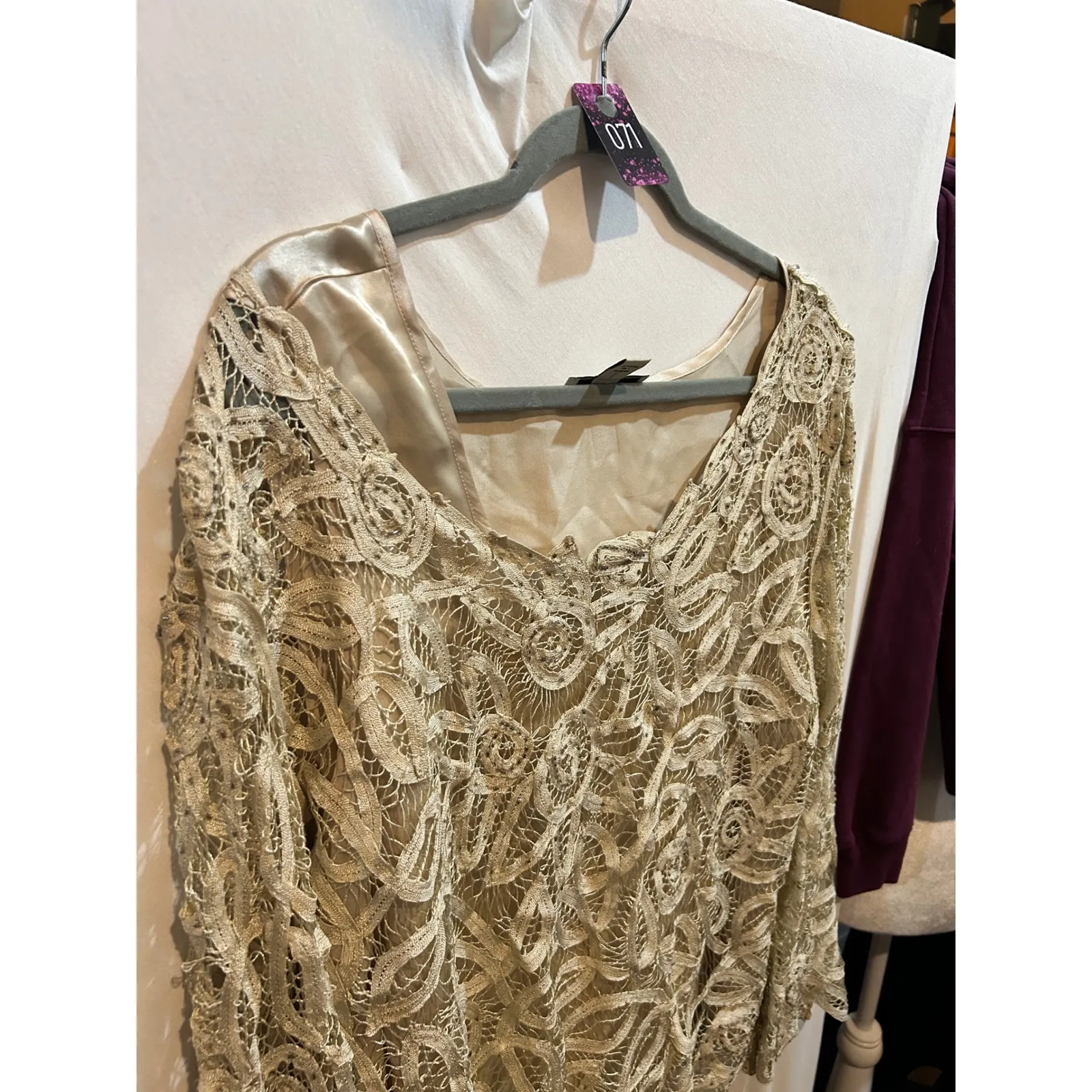 Soulmates Womens‎ Top 1X Champagne Gold Floral Lace Lined Long Sleeve Elegant - Image 2