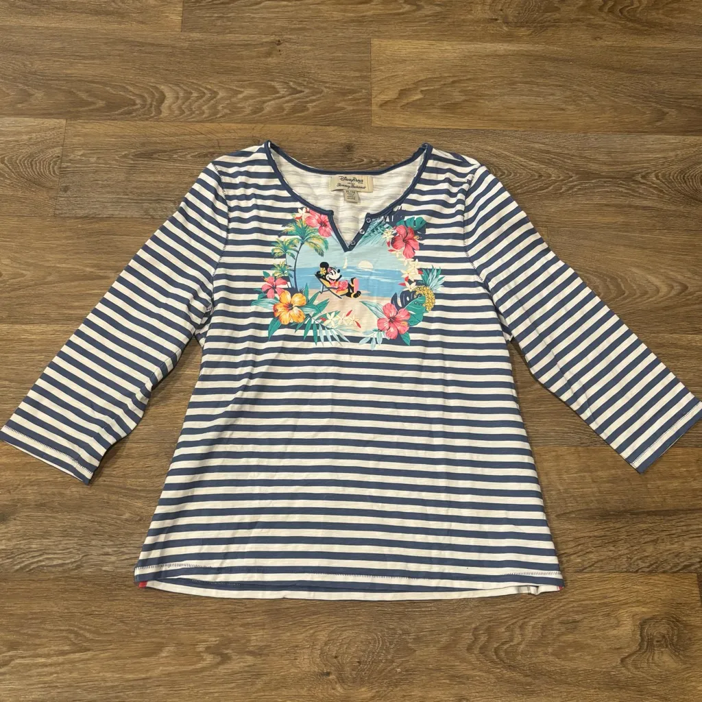 Tommy Bahama Disney Parks Minnie Mouse Blue White Striped V-Neck 3/4 Sleeve Top - Image 2