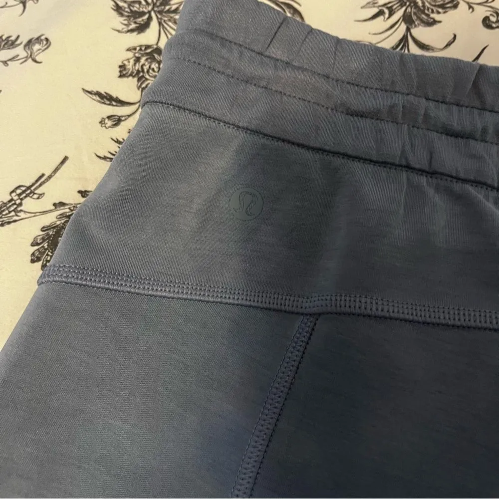 lululmeon softstreme pants Belgium Blue 24” size 4 - Image 2