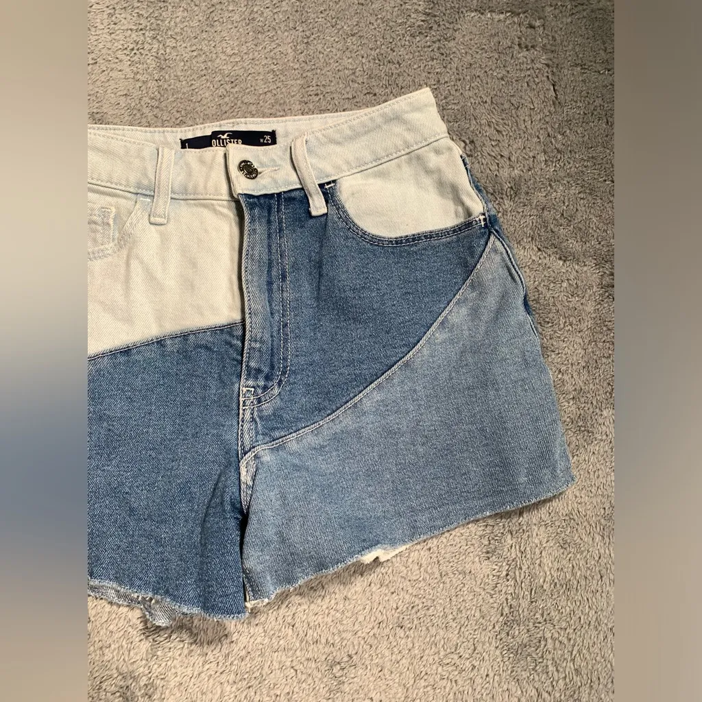 Hollister ultra high rise Mom short 3” Two-Tone Denim Shorts 25 1 - Image 3