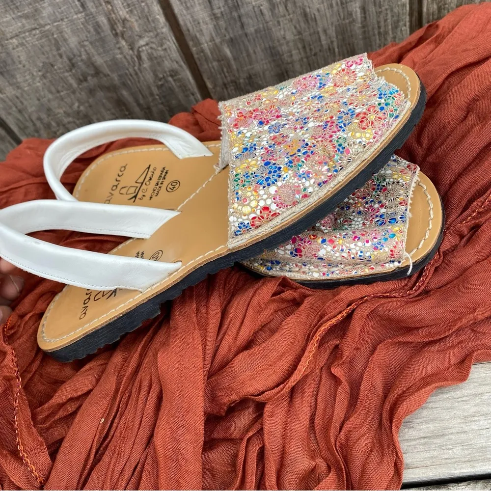 Avarca Mosaic Floral Spanish Leather Flat Sandals Size 9 Pink - Image 4