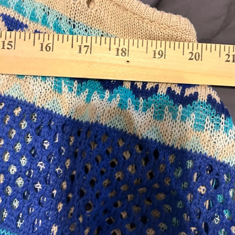 Questions by say what blue beige fringe cardigan vest size small - Image 6