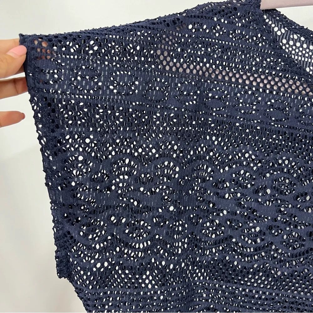 Travel Elements women’s OS top fits all crochet cutouts cover up navy fringe hem Blue Size undefined - Image 4