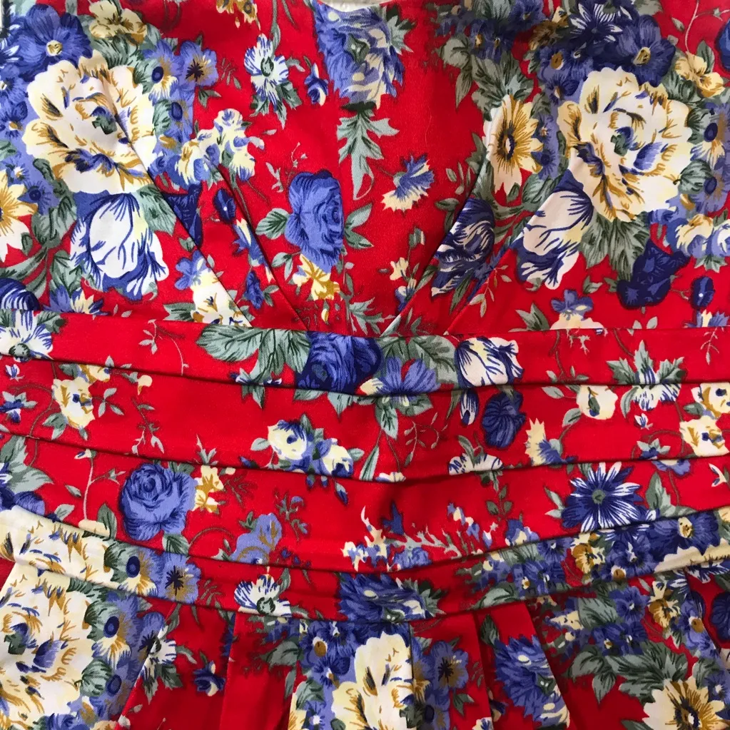 Gianni Bini red Floral dress SZ S - Image 4
