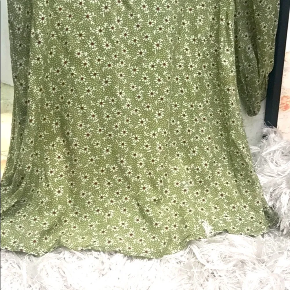 PacSun Women’s LA Hearts Pheasant Style Floral Print Long Sleeve Mini Dress - Image 4