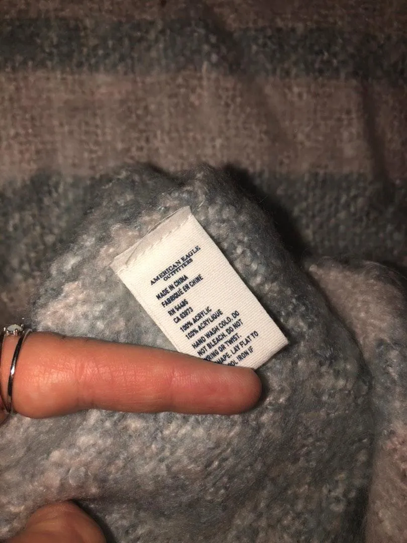 American Eagle Outfitters Blanket Scarf - Image 4