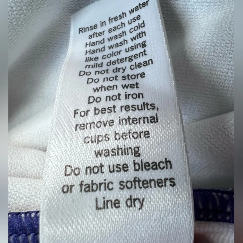 Athleta Vibrant Blue & White Amalfi Ikat Print One Piece Swimsuit - Medium - Image 13