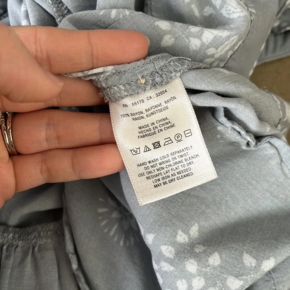 [Anthro Holding Horses] Gray Pavin Tunic- Small - Image 10