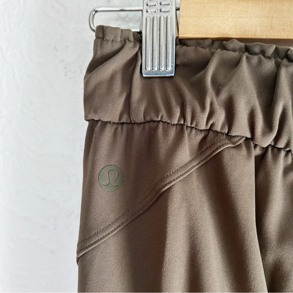 Lululemon Stretch High-Rise Jogger Full Length Dark Olive Sz 6 - Image 6