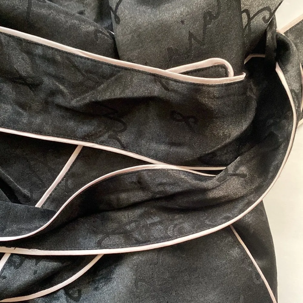 NWOT Victoria’s Secret black satin logo wrap pj jacket, size M - Image 12