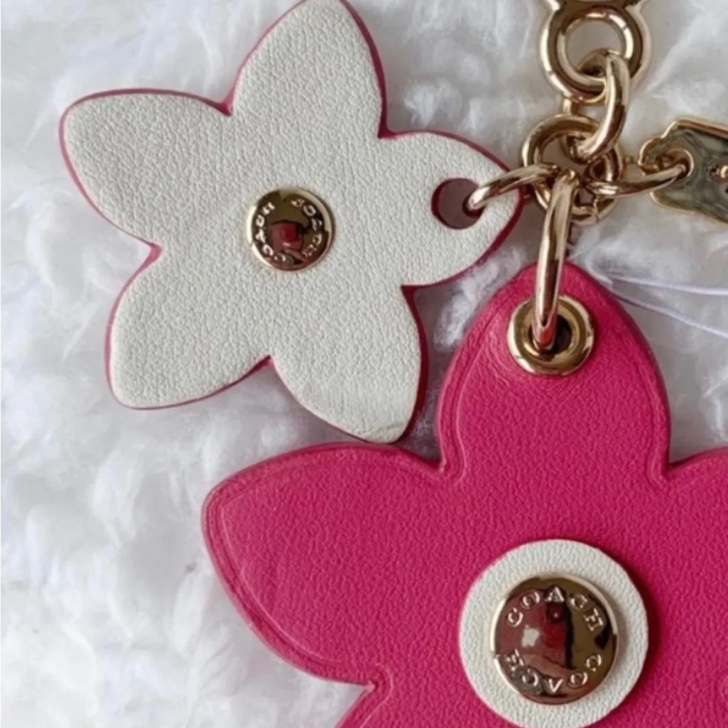 Coach Tea Rose smooth Leather Keychain /Bag Charm Fab - Image 6