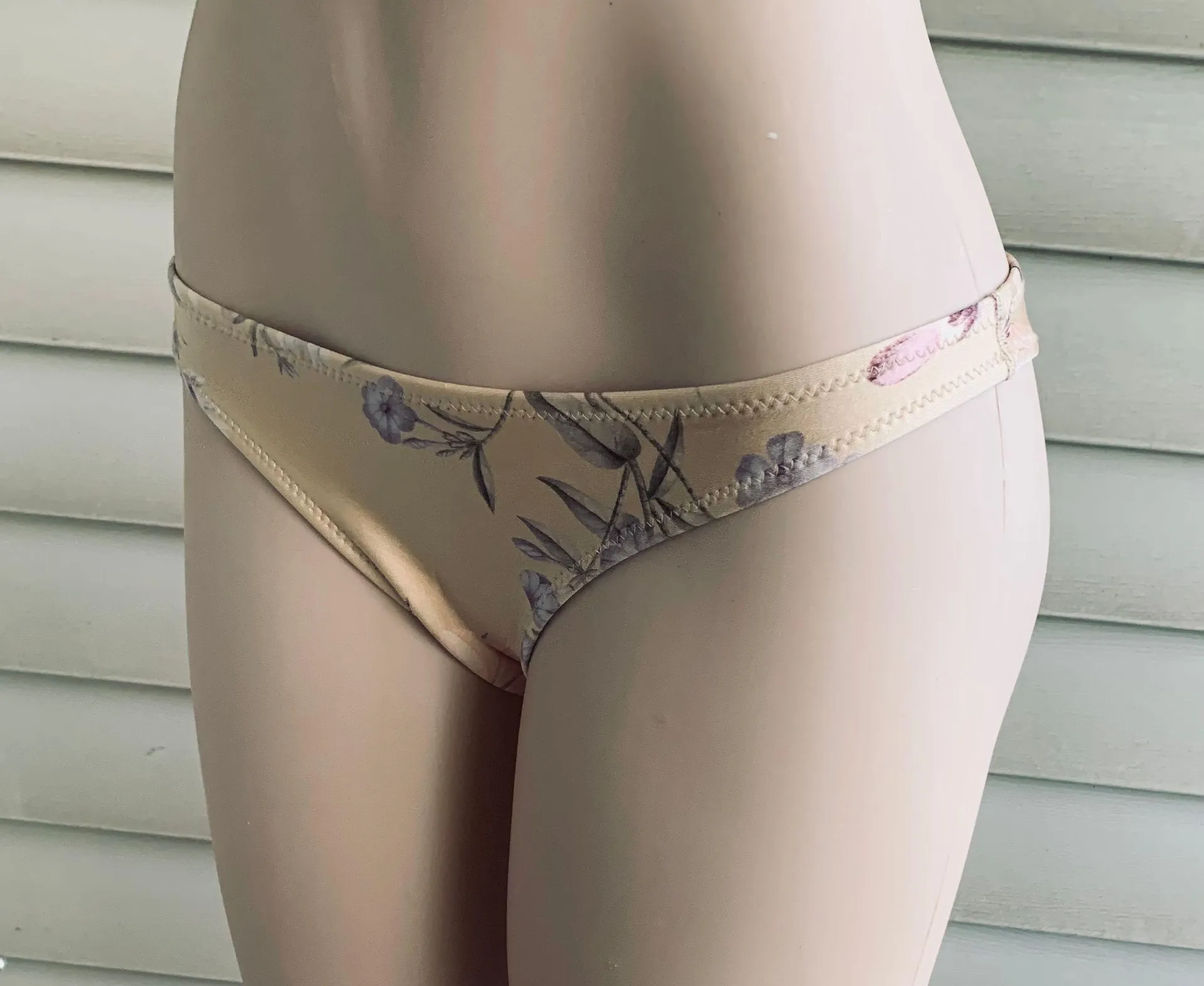 Coco Floral Affair bikini bottom - Image 2