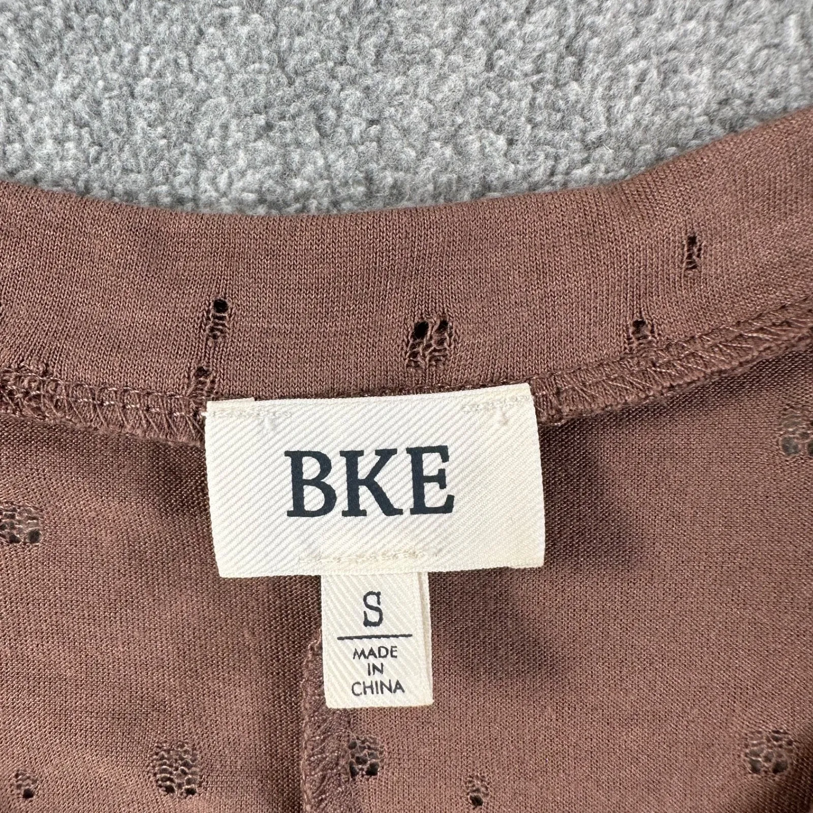 Buckle Tattered Lace Up Tee Shirt Women's Small Brown Short Sleeve Distressed - Image 4