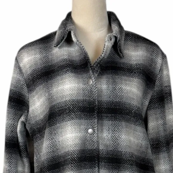 BB Dakota Steve Madden Women’s Size Medium Plaid Flannel Longline Shacket Coat Black - Image 5