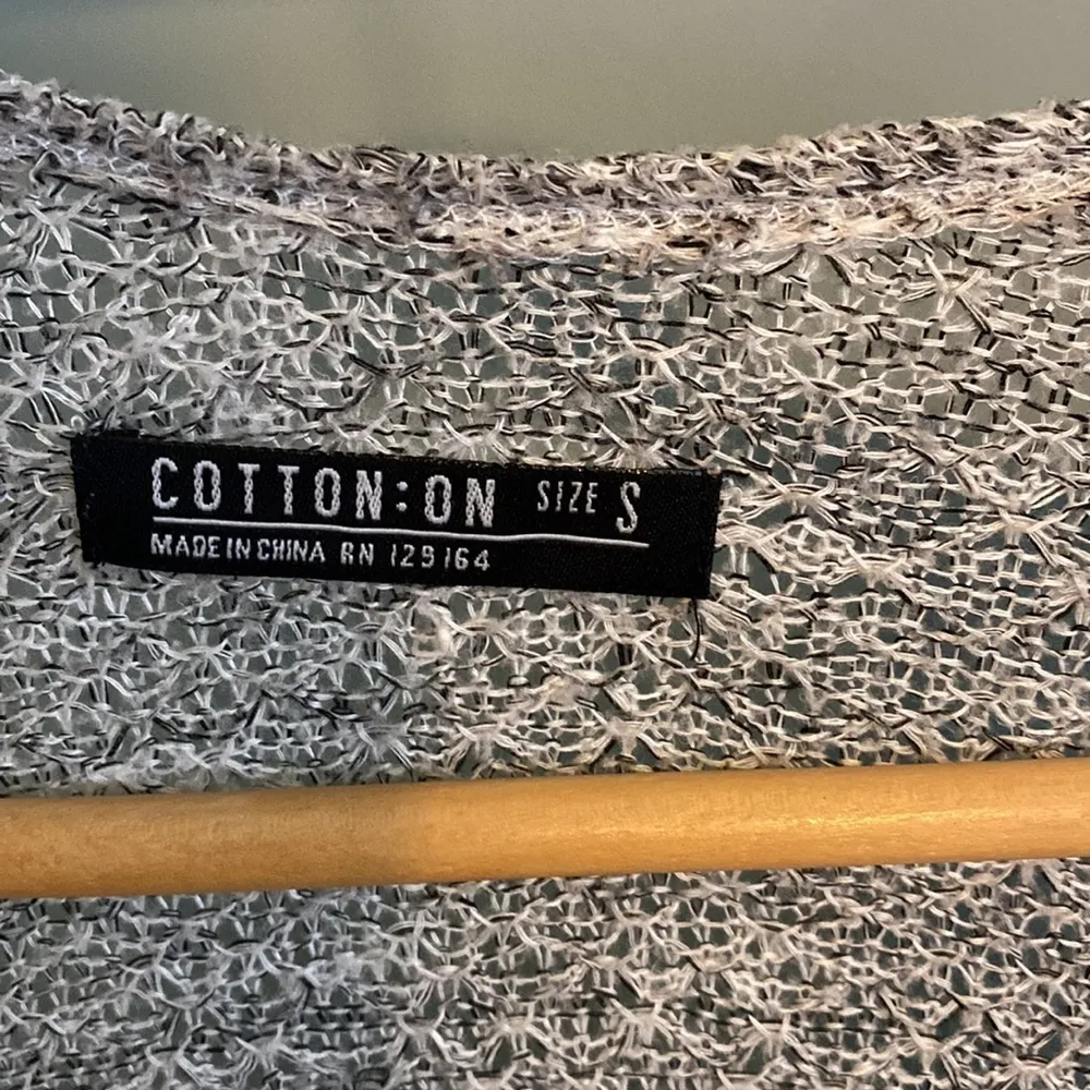 Cotton On Gray Women's Teen Girl Gray Thin Cardigan Preowned - Image 3