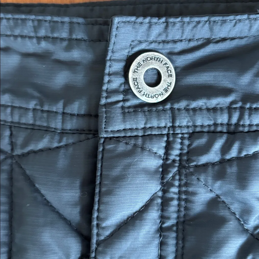 North Face quilted skirt - Image 3