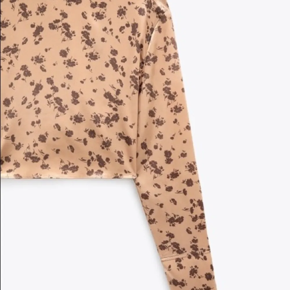 Zara Floral Printed High Waisted Midi Skirt and Long Sleeve Crop Top - Image 5