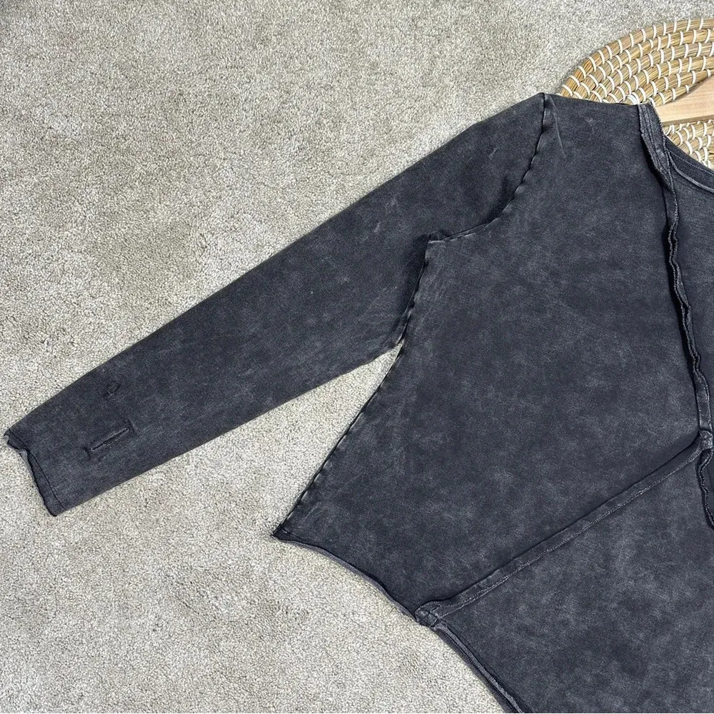 NWT BlackMilk Raider Acid Sweatshirt Top Asymmetrical Longsleeve Raw Hem Size S - Image 5