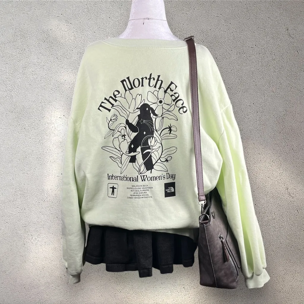 The North Face International Women’s Day Oversized Crew Women’s L Green Graphic - Image 2
