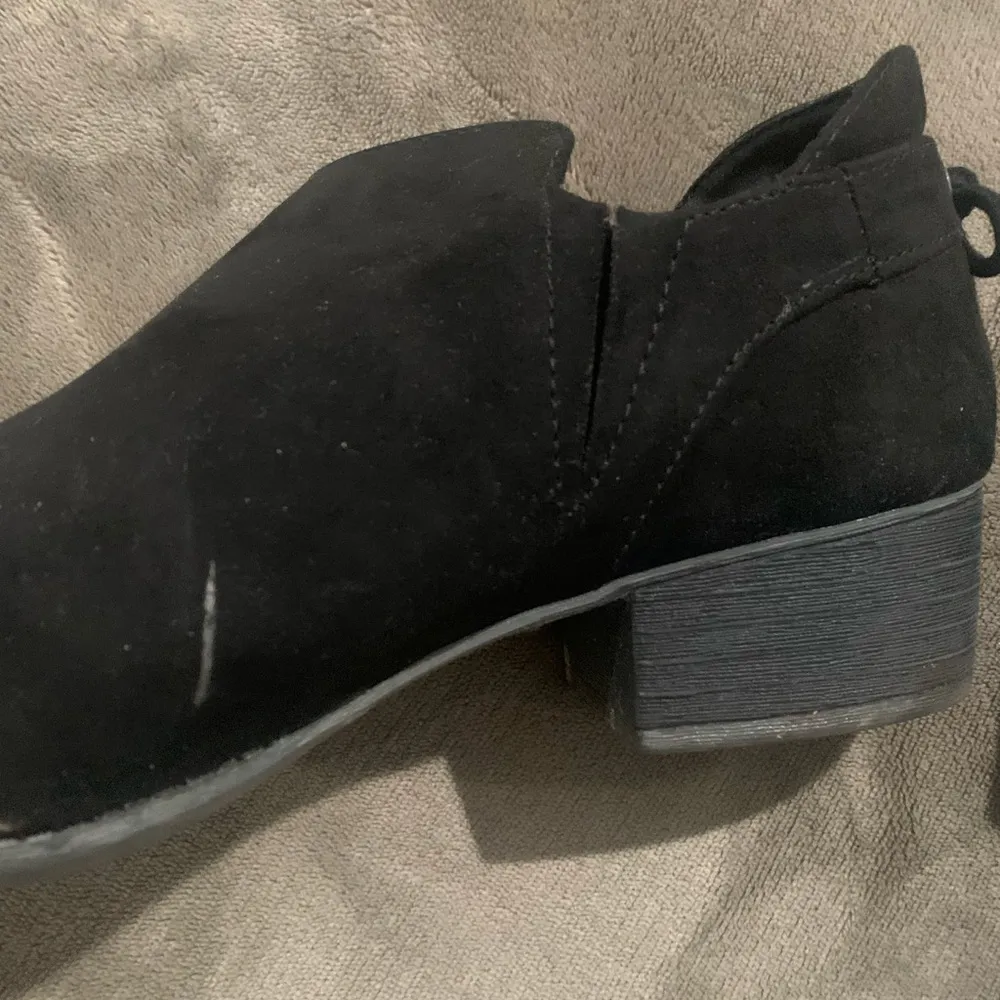 American Eagle Booties Black size 9 - Image 3