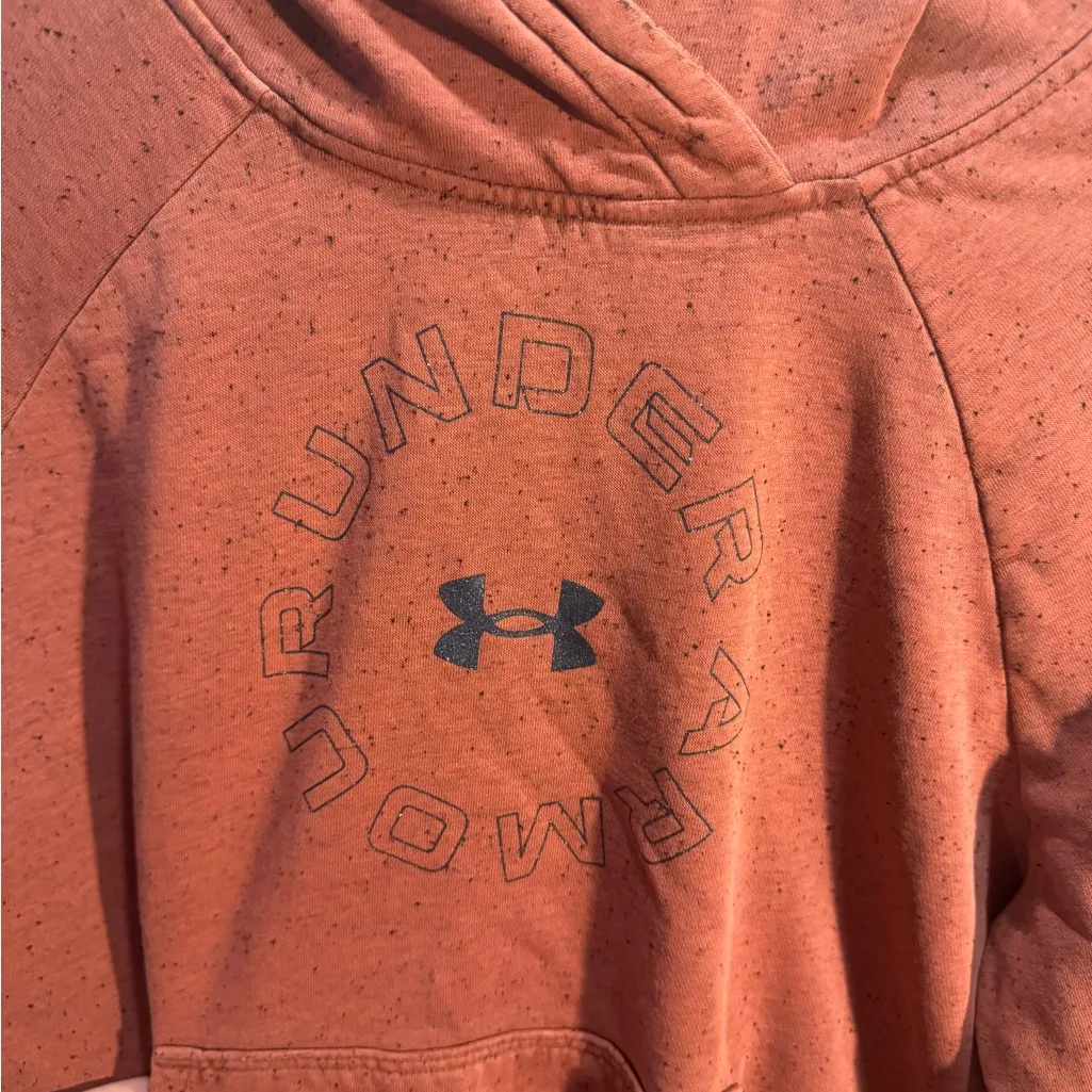Under Armour Loose Fit Heathered Mauve Pullover Hoodie Size Medium - Image 3