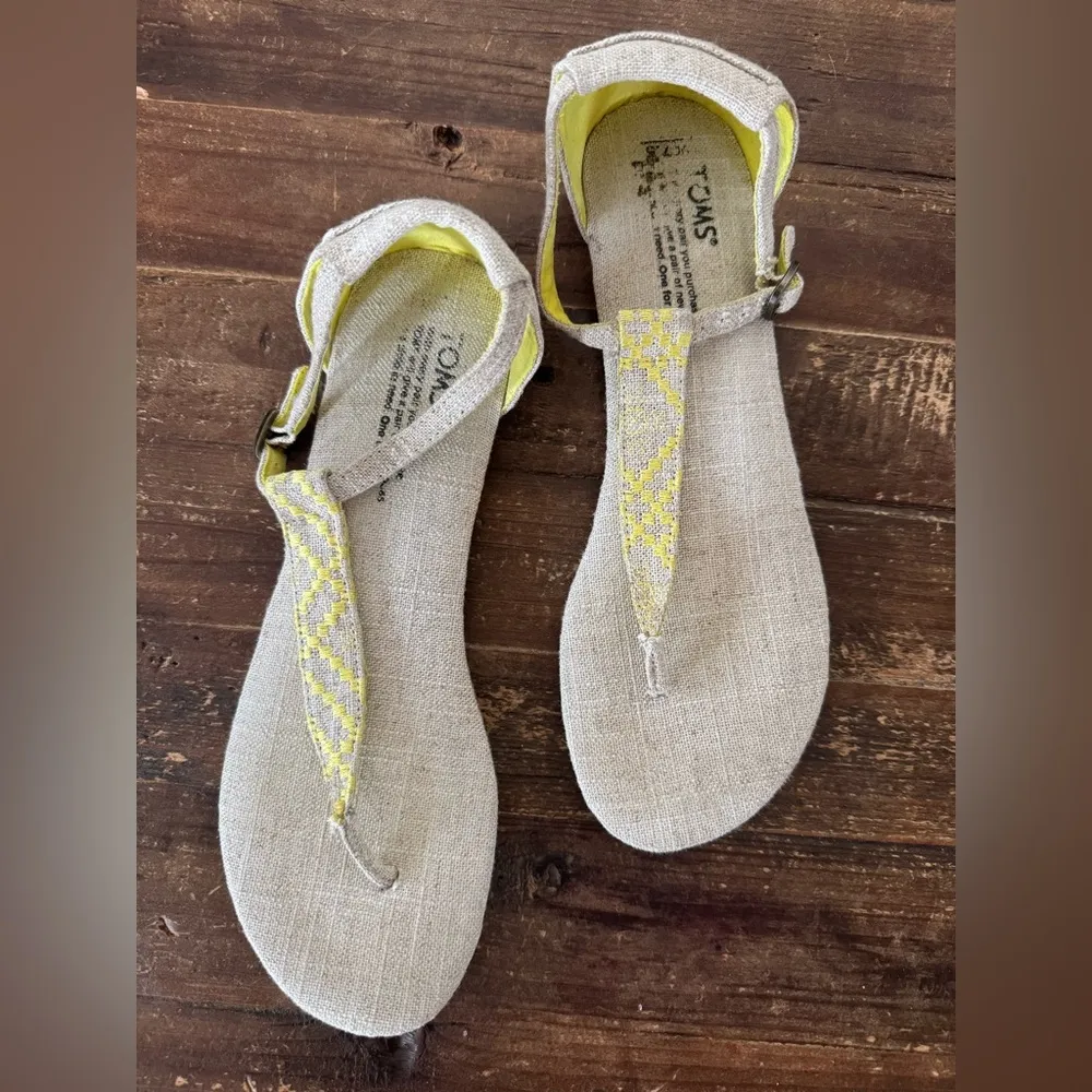 TOMS Women’s Playa Sandal, Yellow burlap - Image 6