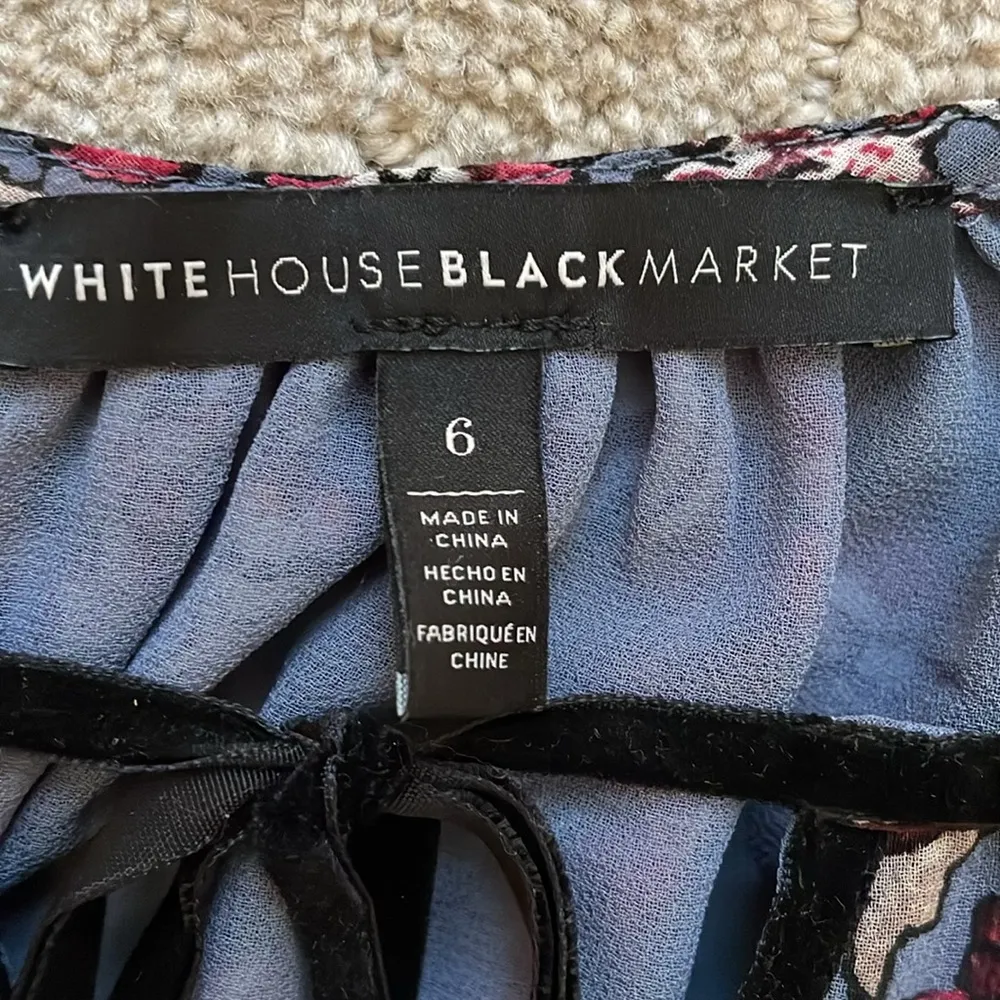 White House Black Market steel blu /maroon floral peasant blouse sz 6 - Image 5