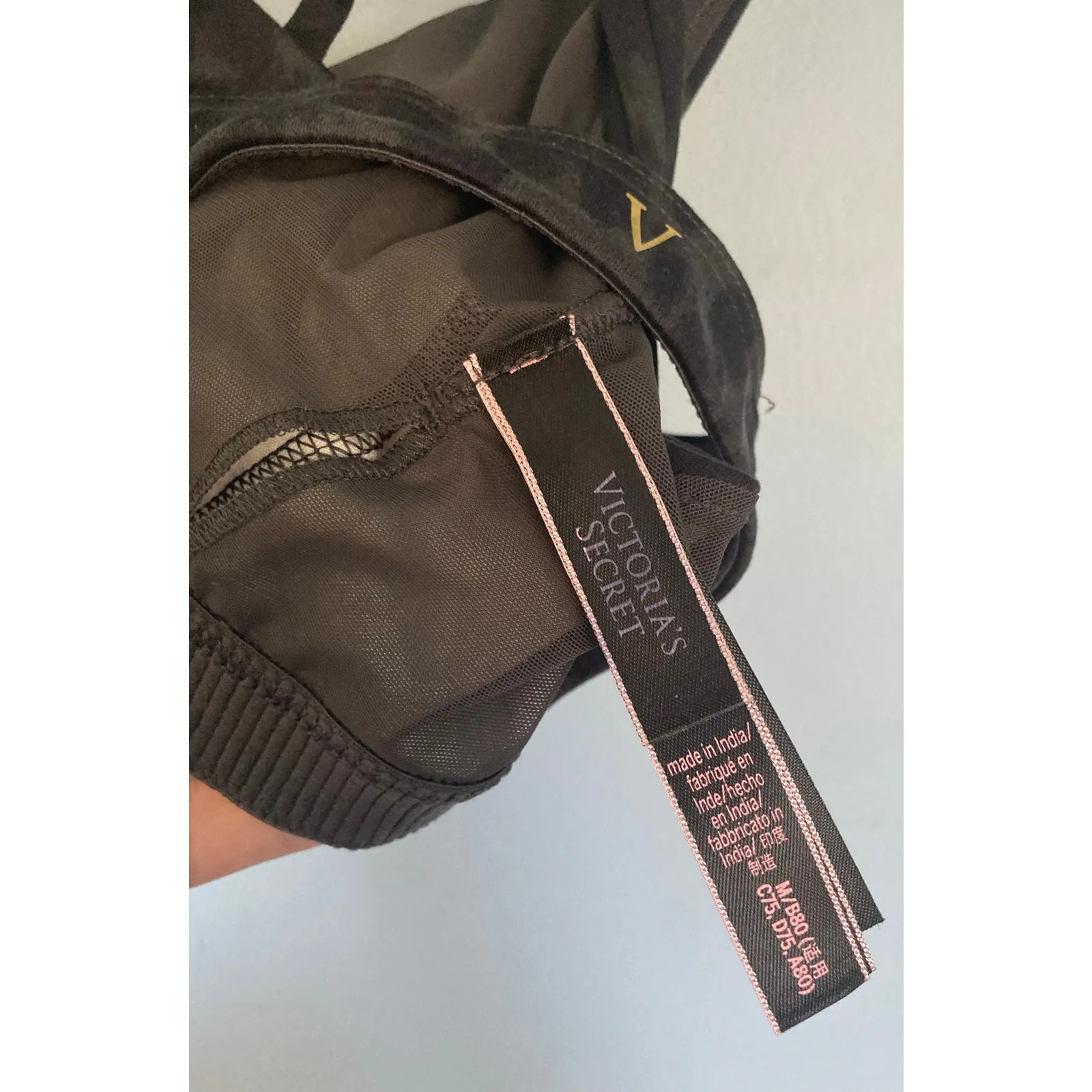 Victoria's Secret Bralette Sports Bra Medium Black and Gray Leopard NWOT - Image 5