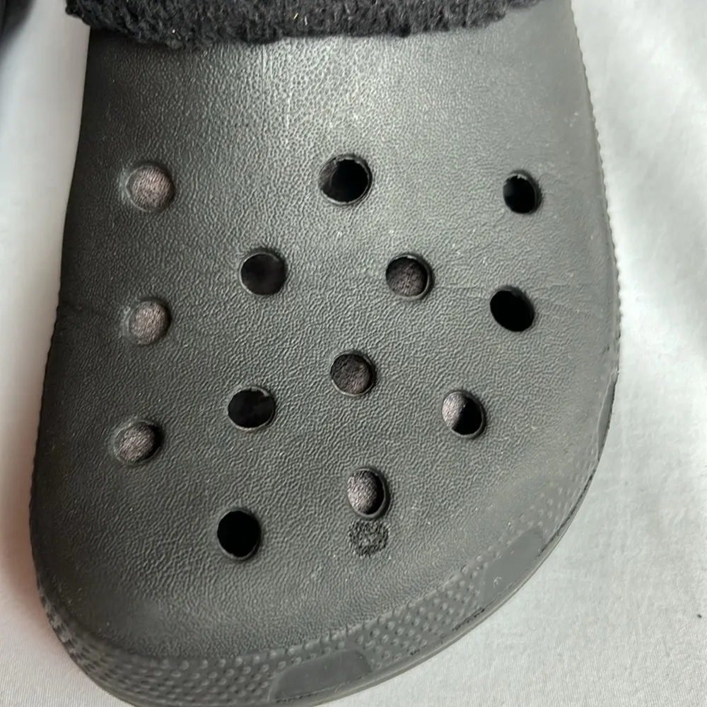 Crocs Lined Clog Shoes Black Unisex Men sz 4 Women sz 6 - Image 3