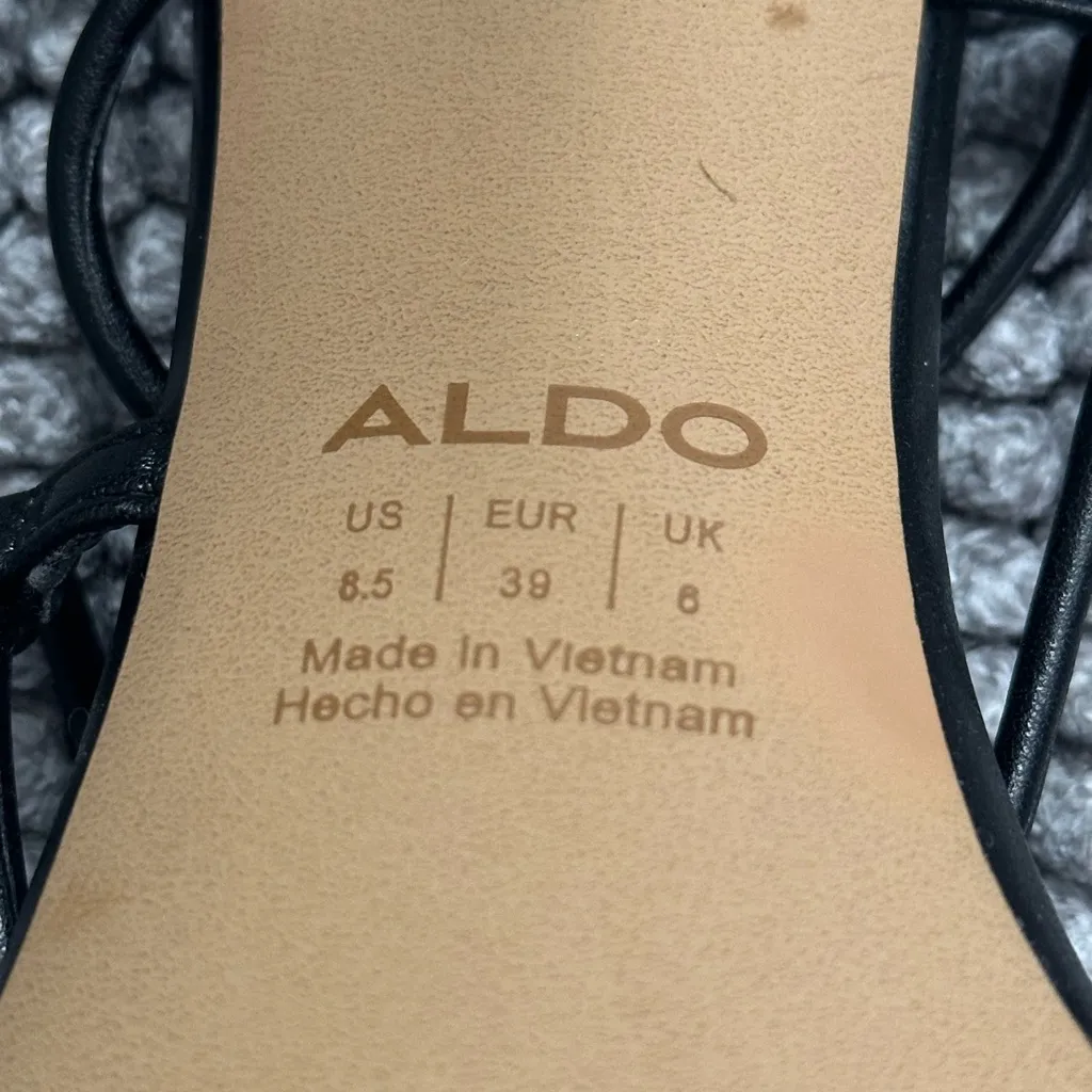 Aldo black lace up heel - Image 2