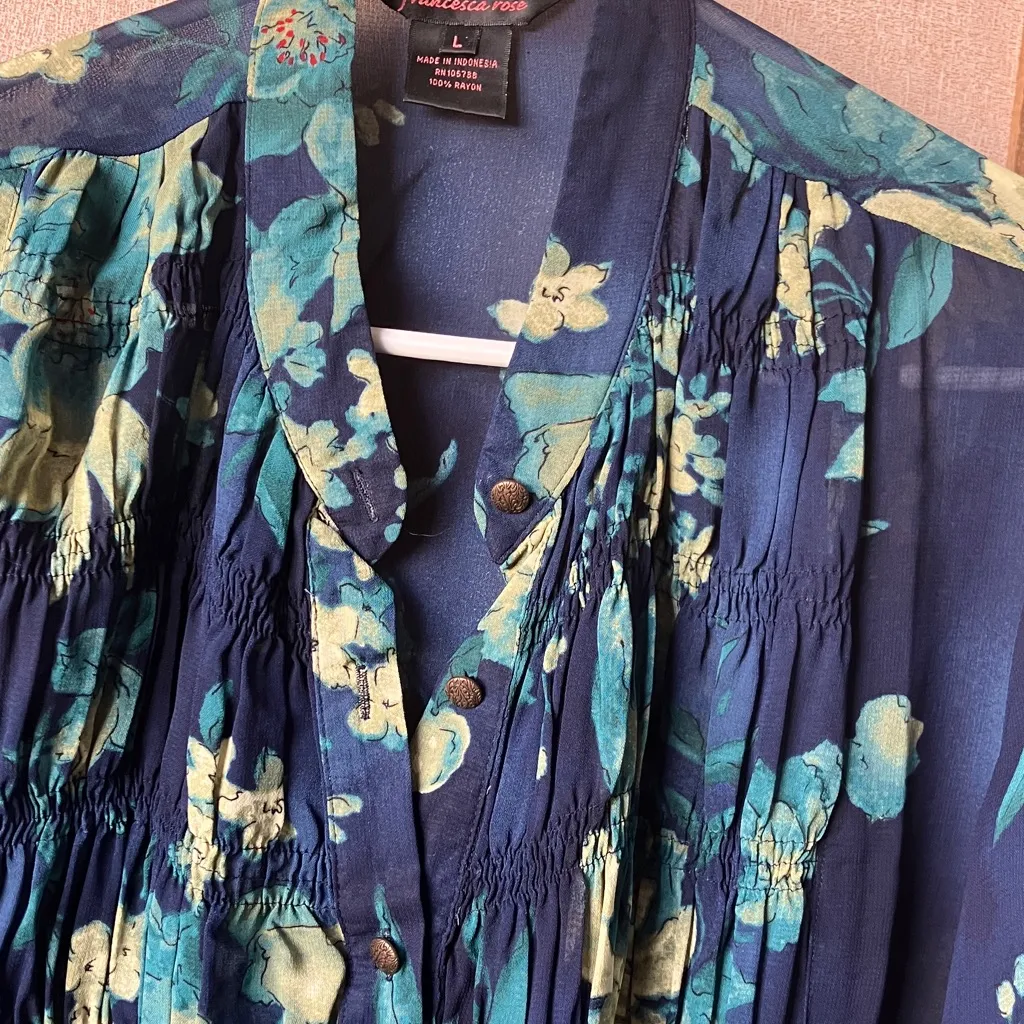 FINAL MARKDOWN Francesca Rose Navy Rayon Top large - Image 3