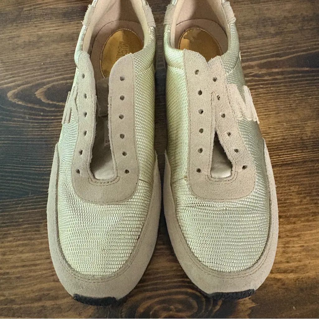Michael‎ Michael Kors Gold Sneakers Size 8.5 - Image 3