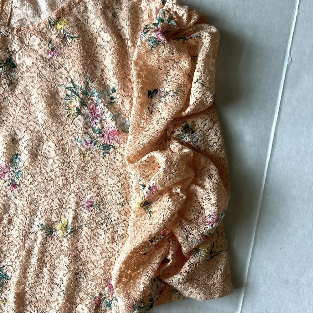 floral lace short puff sleeve mesh top orange size small - Image 2