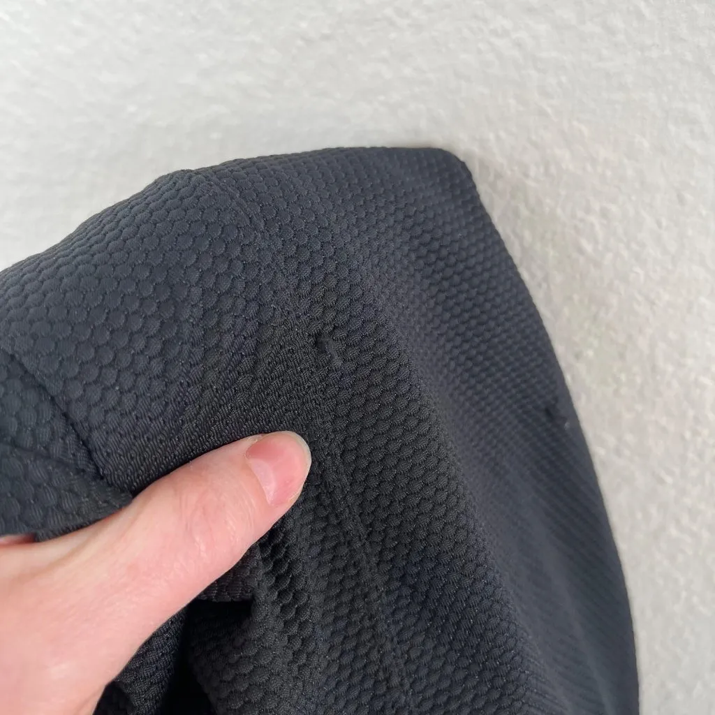 Torrid Size 5X Black & White Underwire One-Piece Swimsuit - Image 10