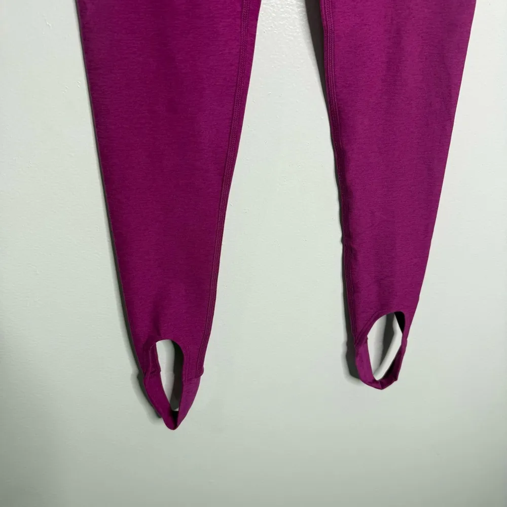 NWT Beyond Yoga Spacedye Well Rounded Stirrup Legging Magenta Heather Size Small - Image 3