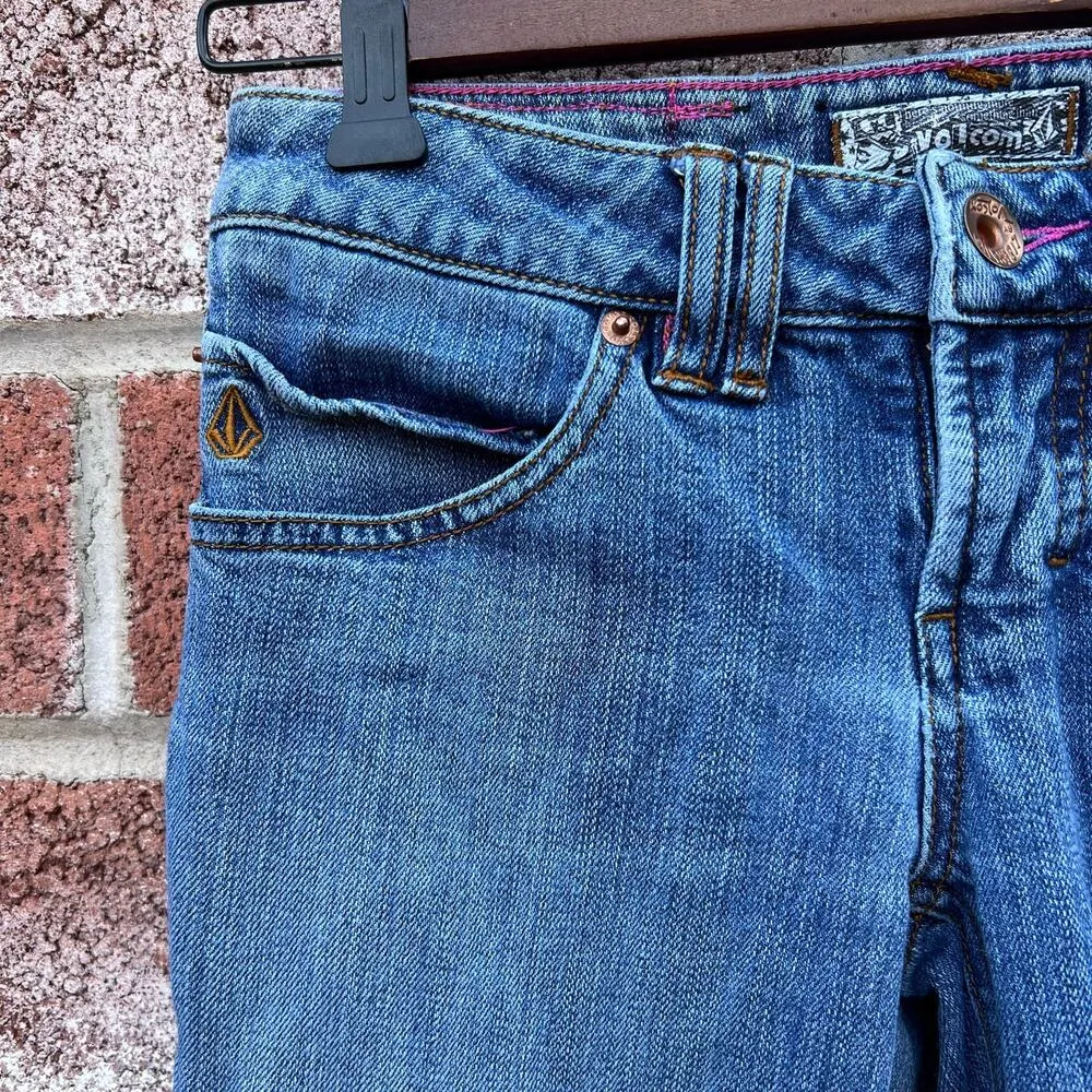 Volcom Women’s Bootcut Jeans Size 3 - Image 4
