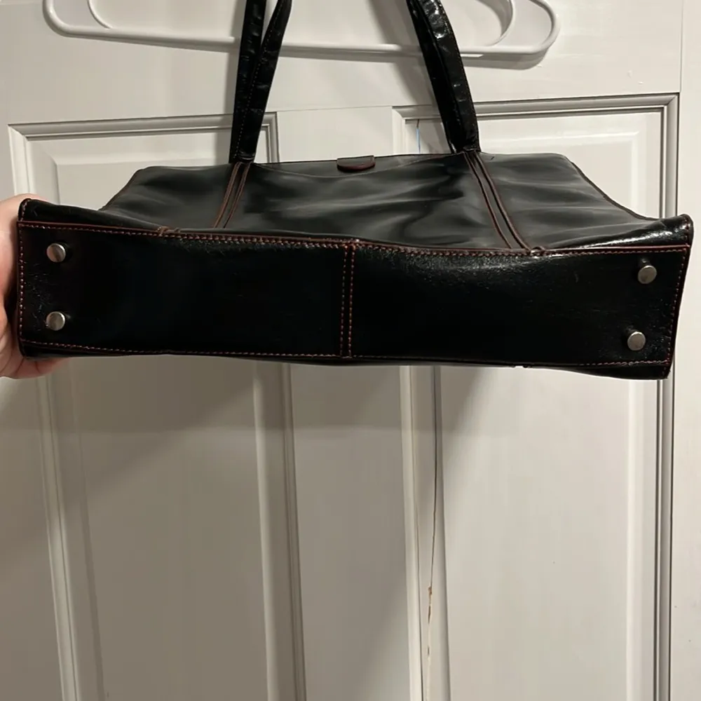 Hobo The Original Slim Tote Bag - Image 3