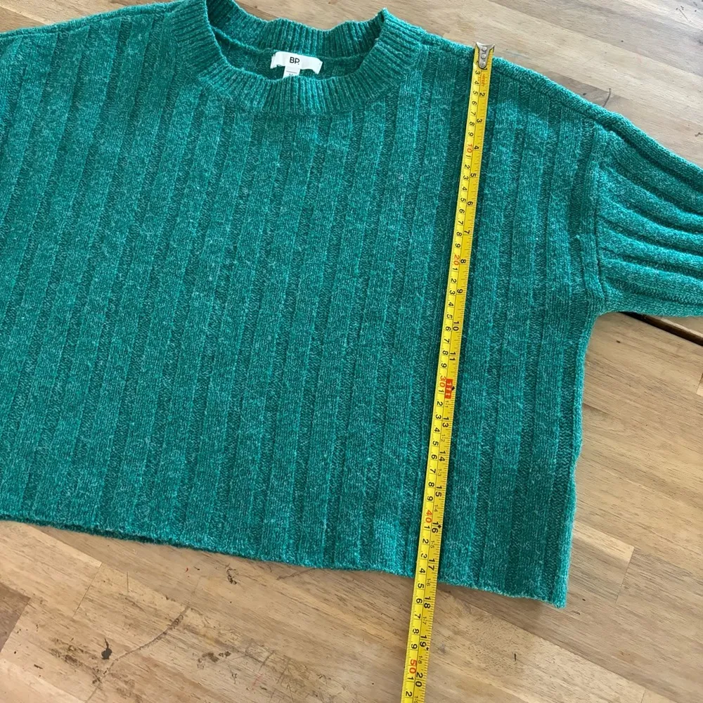 BP Green Cropped Sweater M - Image 7