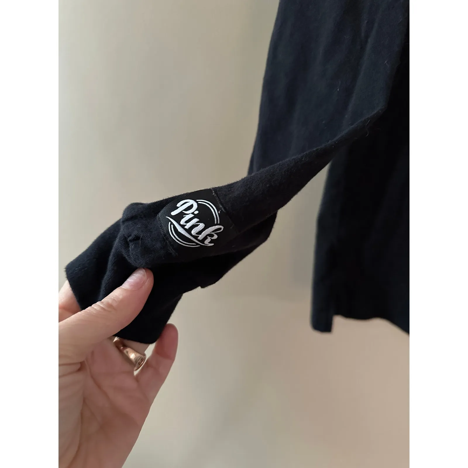 VS Pink Palm Tree Tropical Black Long Sleeve T-Shirt - Image 4