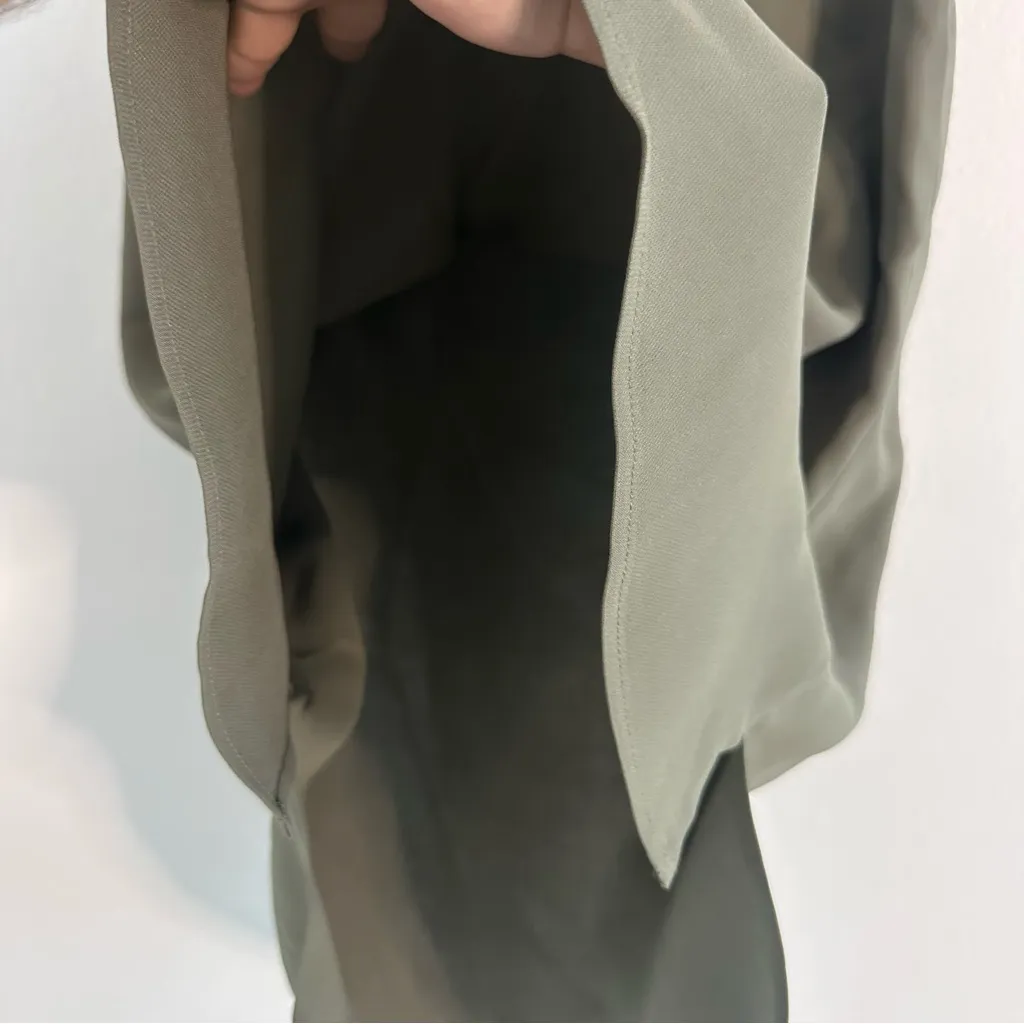 Lafayette 148 New York Ruthie Olive Sleeveless Silk Tank Top Size: M Green Size M - Image 4