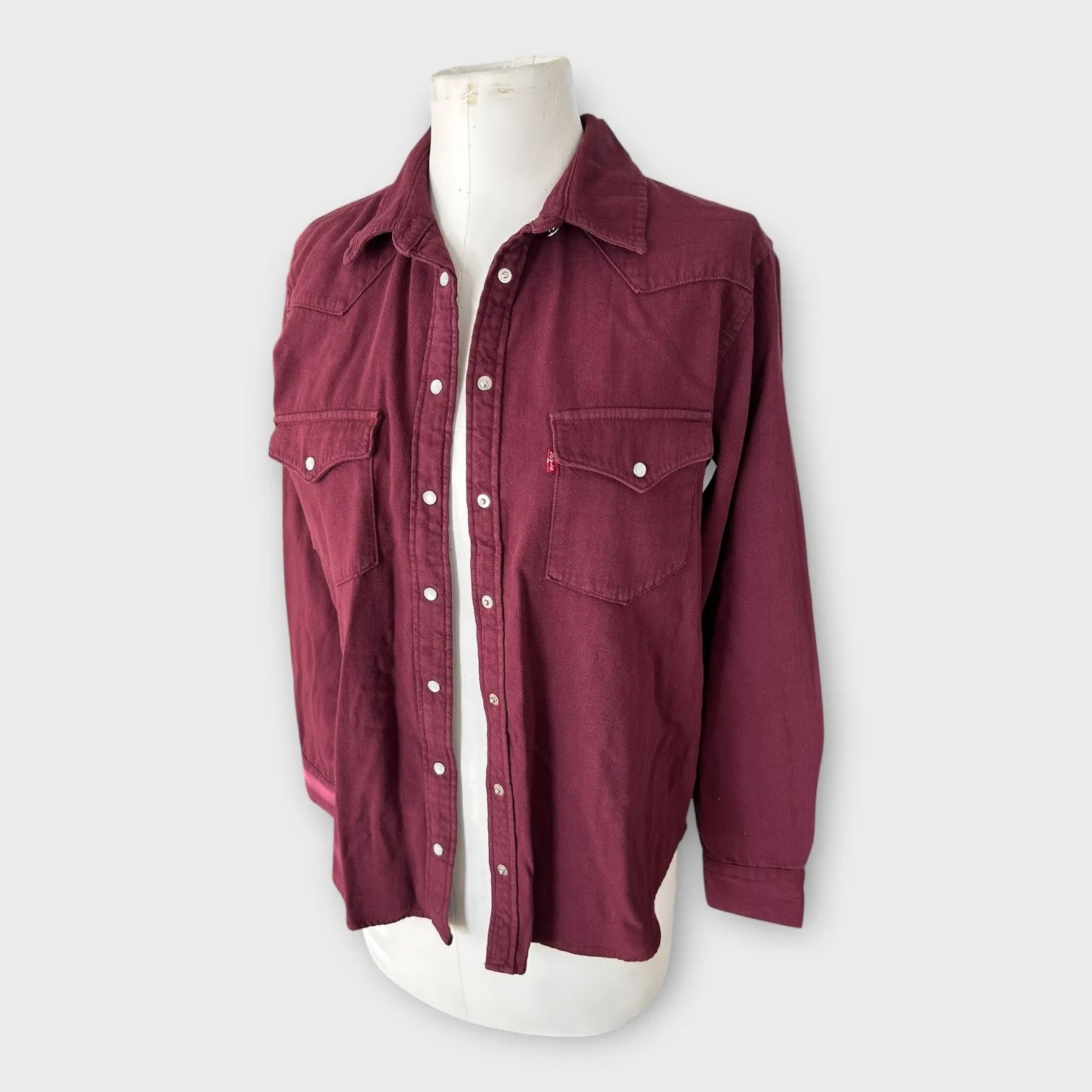 Levi's Western Pearl Snap Button Up Shirt Burgandy Women's sz Medium Western NWT Purple - Image 2
